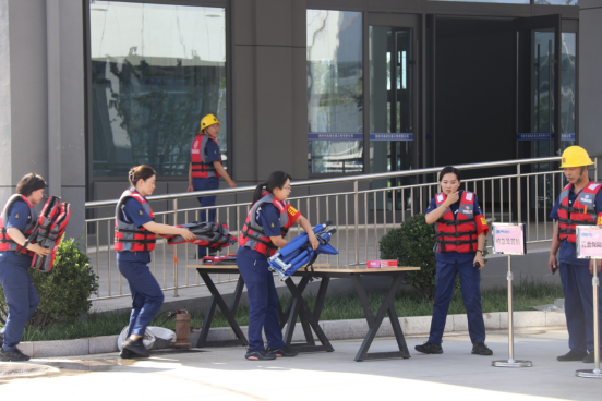 “以‘演’促防 以‘練’備戰(zhàn)”公司保稅區(qū)廠區(qū)開展2024年自然災(zāi)害（防臺風(fēng)、防汛）處置演練活動(dòng)658.png